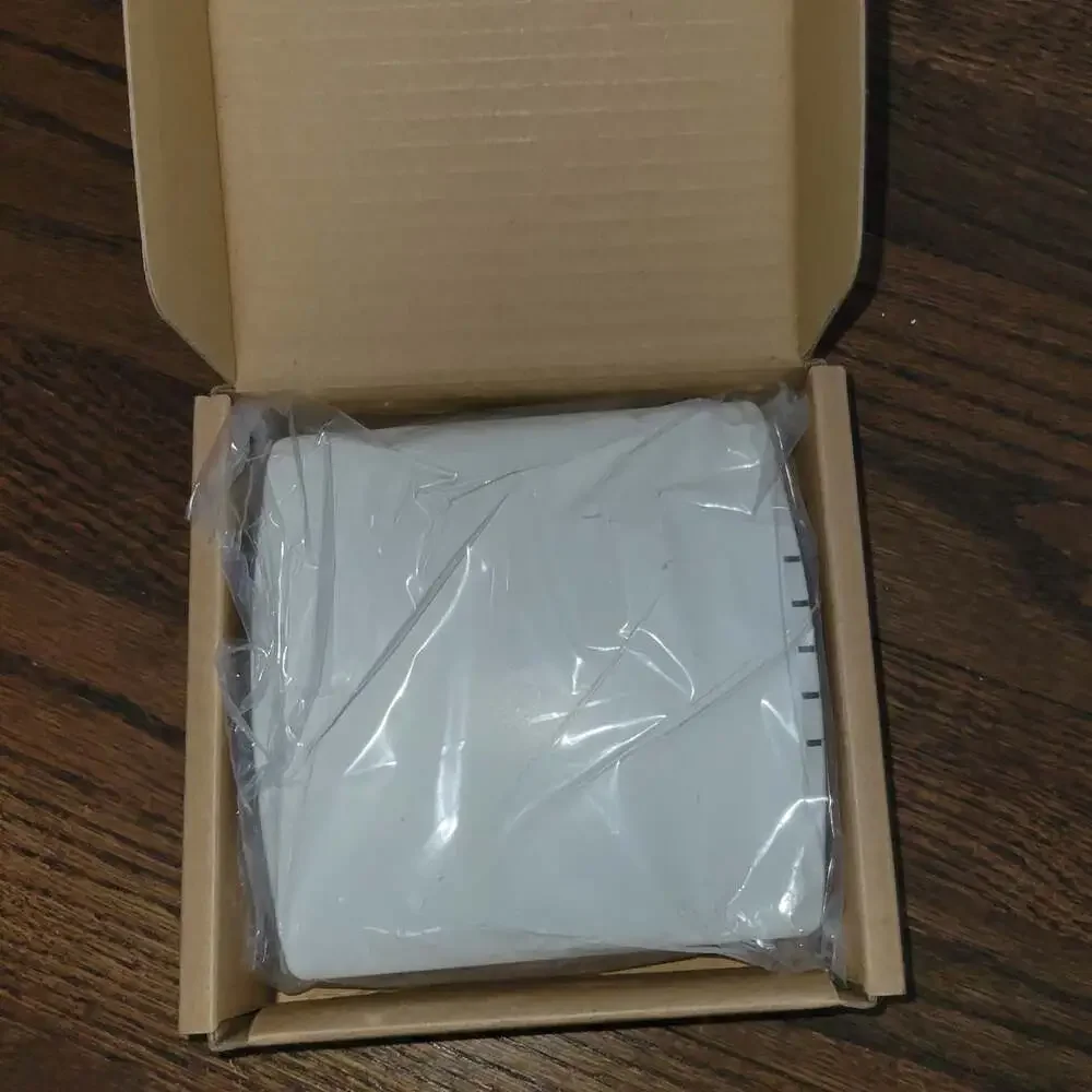 Ruckus R320 Unleashed Wi-Fi 5 2x2:2 Dual Band Indoor Access Point,NIB - Picture 6 of 7